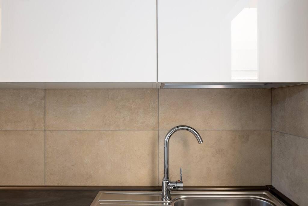 Apartment Isaia - 10 Minutes From Piazza Maggiore Bolonia Exterior foto